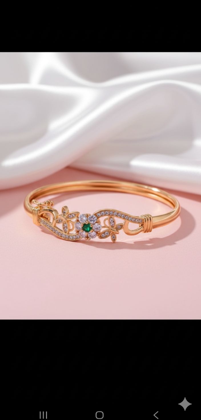 Brazalete con diseño floral